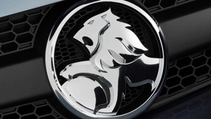 Holden dealers offered $2,500 compo per car