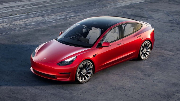 Tesla seller pockets rebate