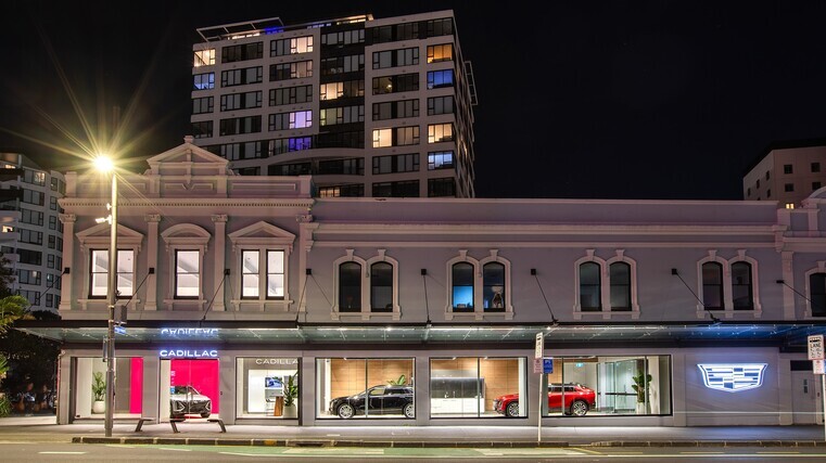 Cadillac opens ‘luxury’ showroom