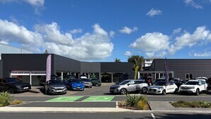 Ingham buys up in Tauranga