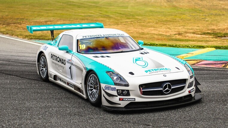 $1.6m car with ‘no turbos, no gimmicks’