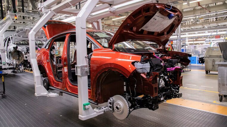 Major overhaul at VW
