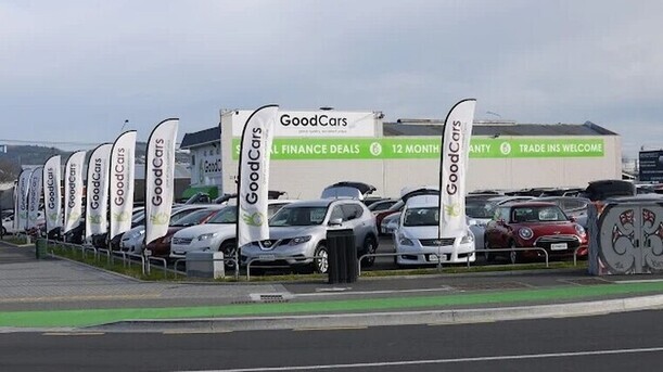 Used-car business faces liquidation